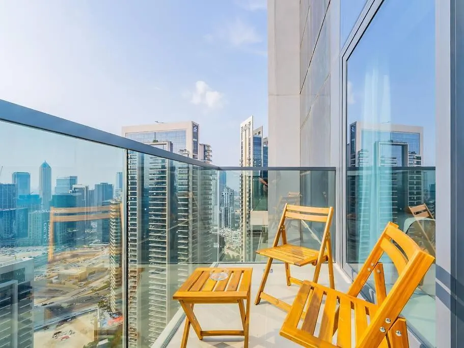 Apartment Charming Skyline View From This Fancy Downtown Apt Dubai