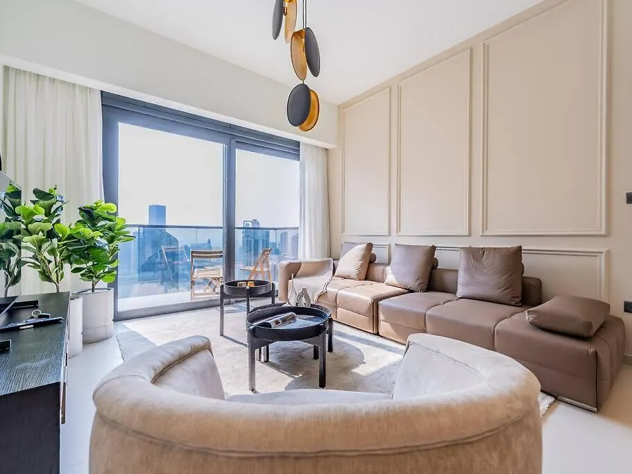 Charming Skyline View From This Fancy Downtown Apt Dubai 0*,